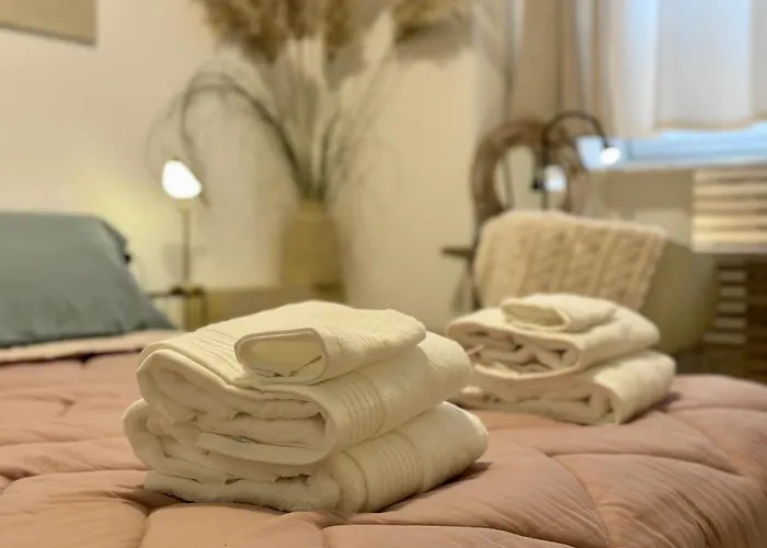 Urban Charme בית הארחה