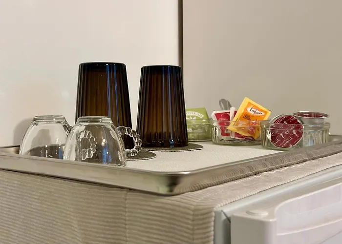 Urban Charme בית הארחה 3*